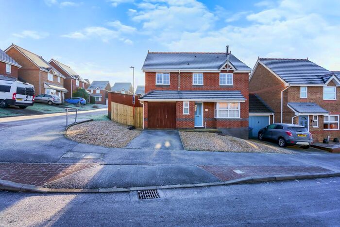 4 Bedroom Property To Rent In Portland Way, Calne, SN11