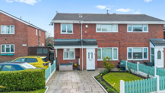 3 Bedroom Semi Detached House For Sale In Aviemore Close, Ashton-In-Makerfield, WN4