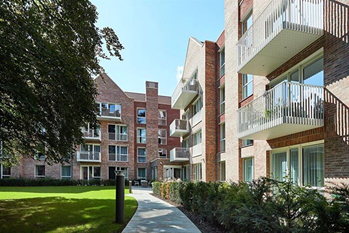 3 Bedroom Retirement Property For Sale In Chapelwood, Alderley Road, Wilmslow, SK9