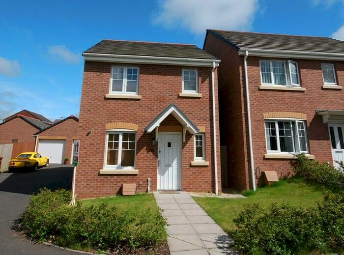 3 Bedroom Detached House To Rent In Penrhiwtyn Drive, Briton Ferry, Neath, SA11