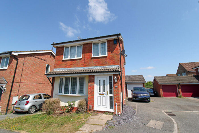 3 Bedroom Detached House For Sale In Tyne Close, Wellingborough, NN8
