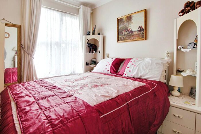 3 Bedroom Terraced House For Sale In Newlands Road, Ramsgate, Kent, CT12