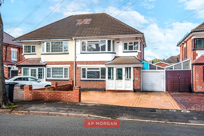 4 Bedroom Semi-Detached House For Sale In Falstaff Road, Shirley, Solihull, West Midlands, B90