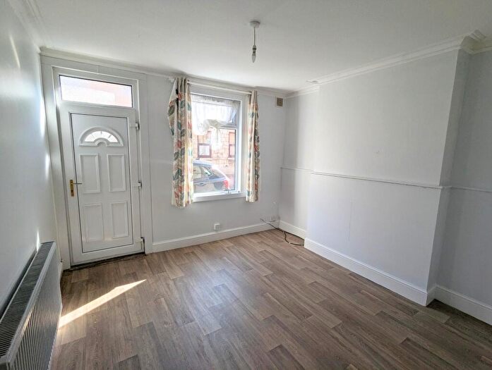 3 Bedroom Terraced House To Rent In Foss Street, Lincoln, LN1