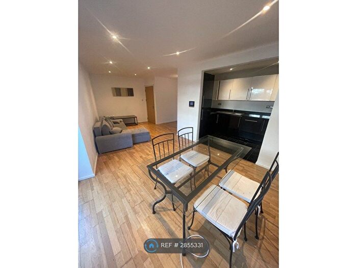 1 Bedroom Flat To Rent In Headlam Street, London, E1