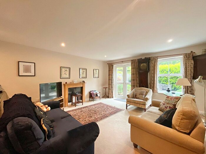 3 Bedroom Terraced House For Sale In Kingbur Place, Audlem, CW3
