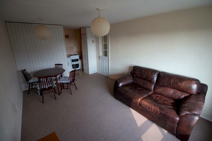 1 Bedroom Flat To Rent In Lunesdale Court, Derwent Road, Lancaster, LA1