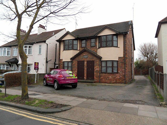 1 Bedroom Flat To Rent In Cheltenham Lodge- :Online Enquiries Only, SS9