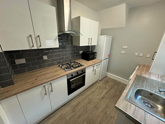 2 Bedroom Flat To Rent In Salters Road, Newcastle Upon Tyne, NE3