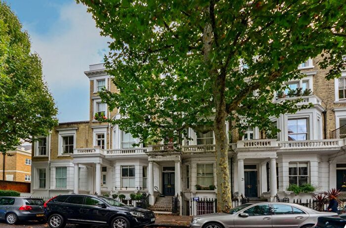 Studio To Rent In Marloes Road, Kensington, London, W8