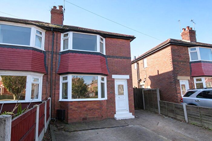 2 Bedroom Semi-Detached House To Rent In Regent Grove, York Road, Doncaster, South Yorkshire, DN5