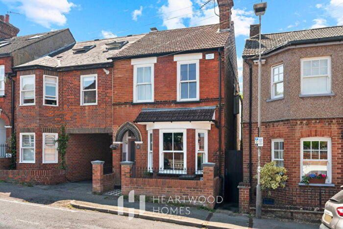 3 Bedroom End Of Terrace House For Sale In Worley Road, St. Albans, AL3