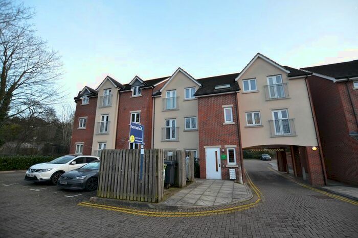 2 Bedroom Flat To Rent In Almond Court, Cromwell Road, Camberley, GU15