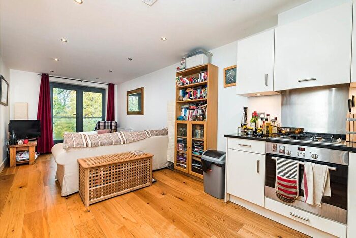 2 Bedroom Apartment To Rent In Denmark Hill, Denmark Hill, SE5