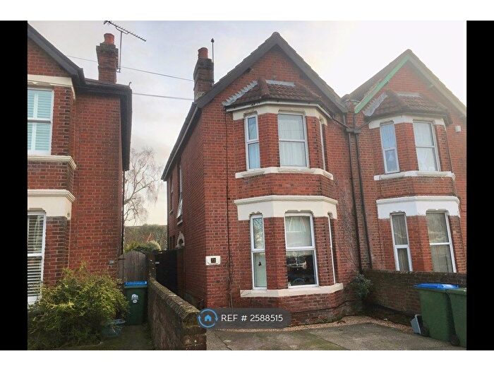 2 Bedroom Flat To Rent In Arthur Road, Southampton, SO15