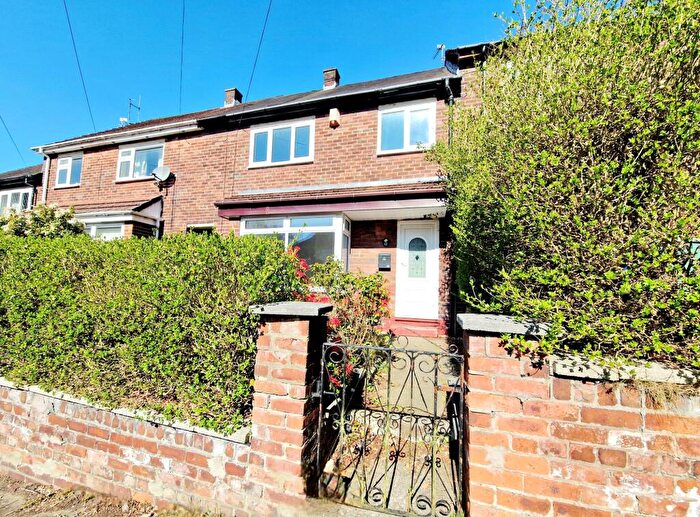 3 Bedroom Terraced House To Rent In Pimlott Grove, Prestwich, M25