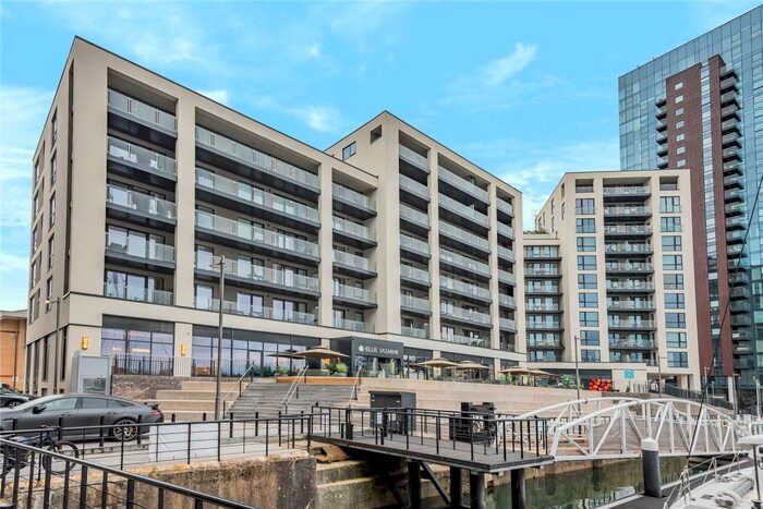 2 Bedroom Apartment To Rent In Alexandra Wharf, Maritime Walk, Southampton, SO14