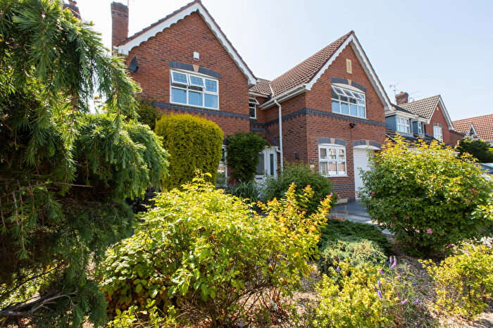 4 Bedroom Detached House For Sale In Bramhall Close, West Kirby, Wirral, CH48