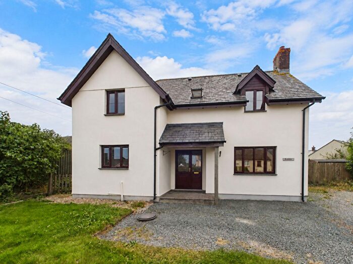 3 Bedroom Detached House For Sale In Shebbear, Beaworthy, EX21