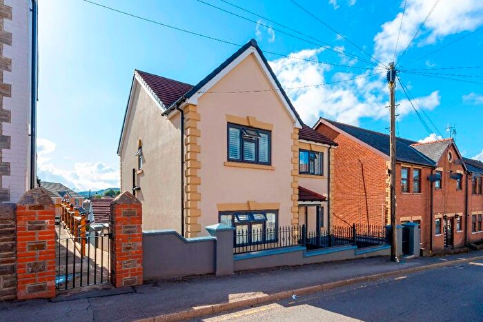 4 Bedroom Detached House For Sale In Heol Fawr, Nelson, Treharris, CF46