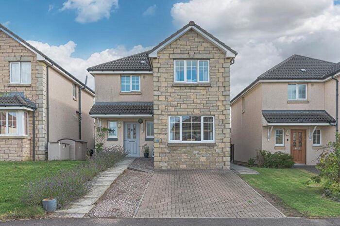 3 Bedroom Detached Villa For Sale In Bluebell Gardens, Cardenden, Lochgelly, KY5