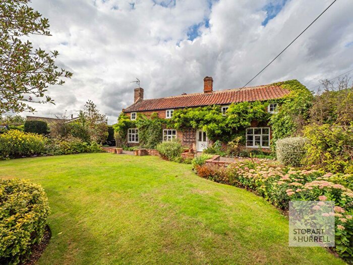6 Bedroom Detached House For Sale In Pond Farm, Staithe Road, Sutton, Norfolk, NR12