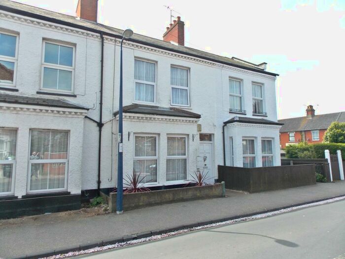 2 Bedroom Maisonette To Rent In Cobbold Road, Felixstowe, IP11