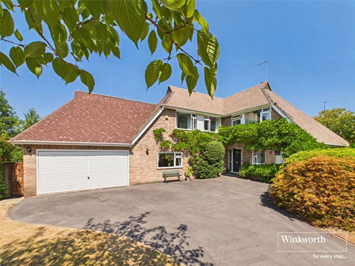 5 Bedroom Detached House For Sale In Pennypiece, Goring, Reading, Oxfordshire, RG8