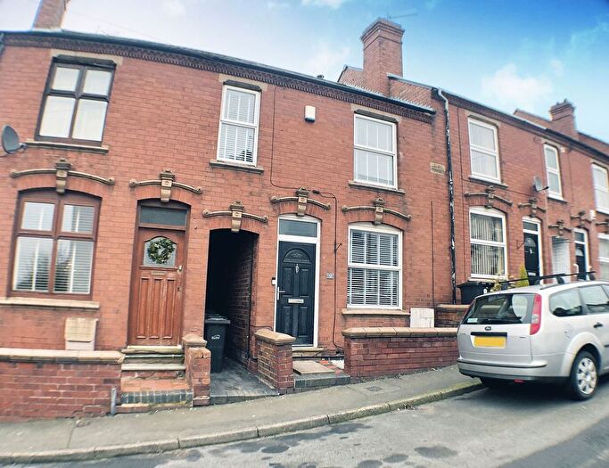 3 Bedroom Terraced House For Sale In King William Street, Amblecote, Stourbridge, West Midlands, DY8
