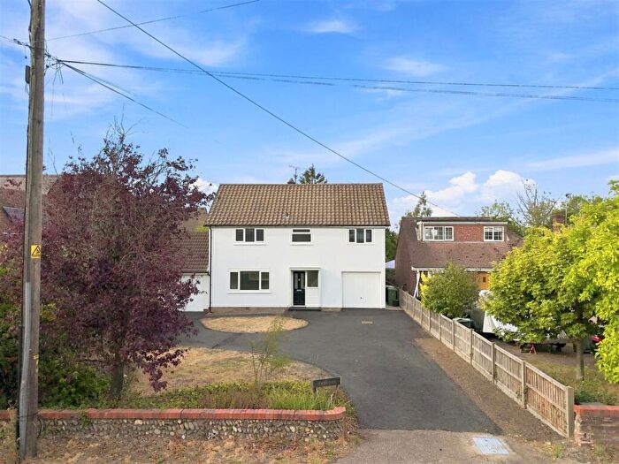 4 Bedroom Detached House For Sale In Brewers End, Dunmow Road, Takeley, CM22