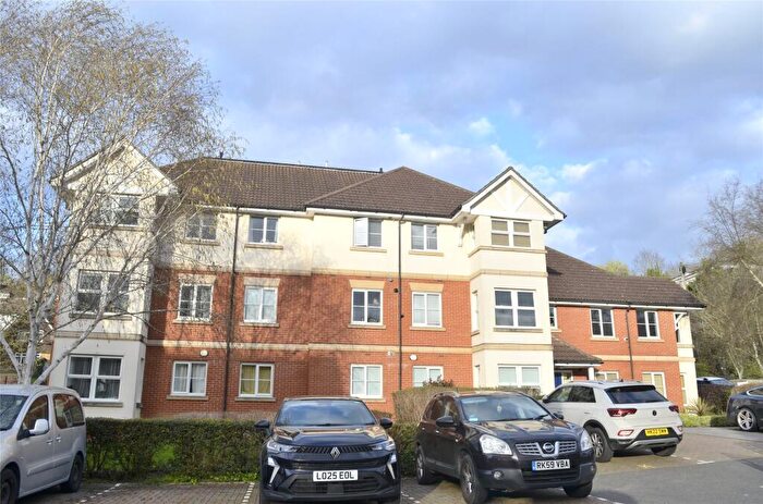 2 Bedroom Flat To Rent In Sunnydene Road, CR8