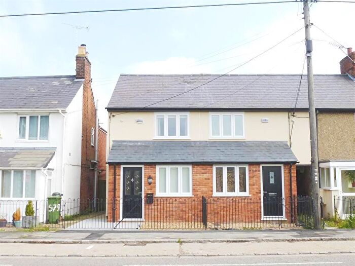 2 Bedroom Semi Detached House To Rent In Aylesbury Road, Aston Clinton, Aylesbury, HP22