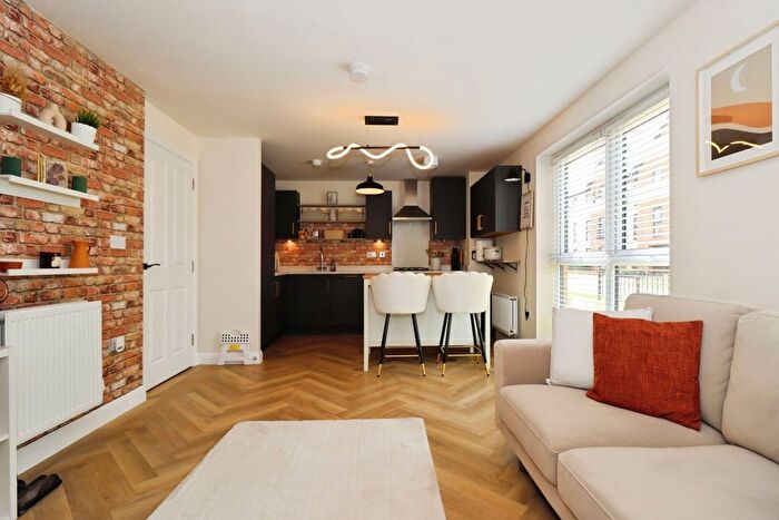 2 Bedroom Flat For Sale In Clark Drive, Yate, Bristol, Gloucestershire, BS37