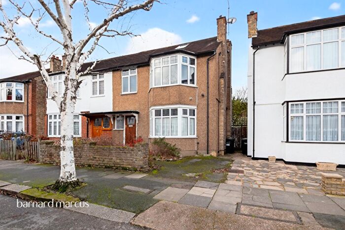 4 Bedroom Semi Detached House For Sale In Pollard Road, London, N20