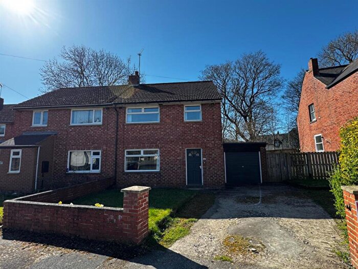 2 Bedroom Semi-Detached House To Rent In Oswald Court, Durham, DH1