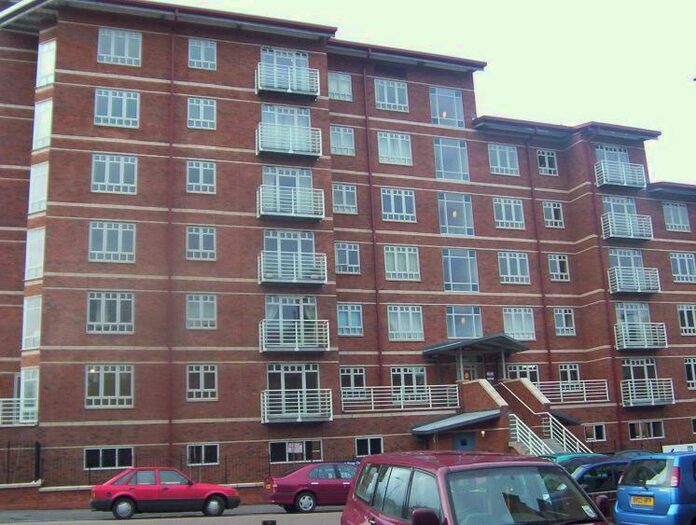 2 Bedroom Apartment To Rent In Osbourne House, Queen Victoria Road, Coventry, West Midlands, CV1
