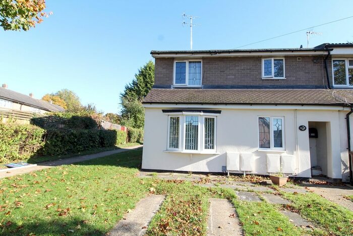 1 Bedroom Flat To Rent In Colestrete, Stevenage, SG1