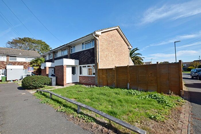 3 Bedroom End Of Terrace House To Rent In Frandor Road, Bognor Regis, West Sussex, PO21