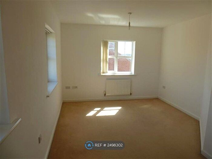 2 Bedroom Flat To Rent In Evergreen Drive, Peterborough, PE7