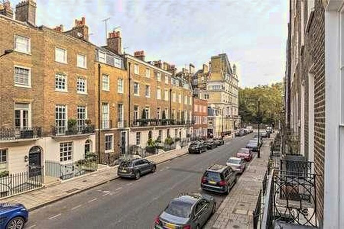 5 Bedroom Property For Sale In Chapel Street, London, SW1X