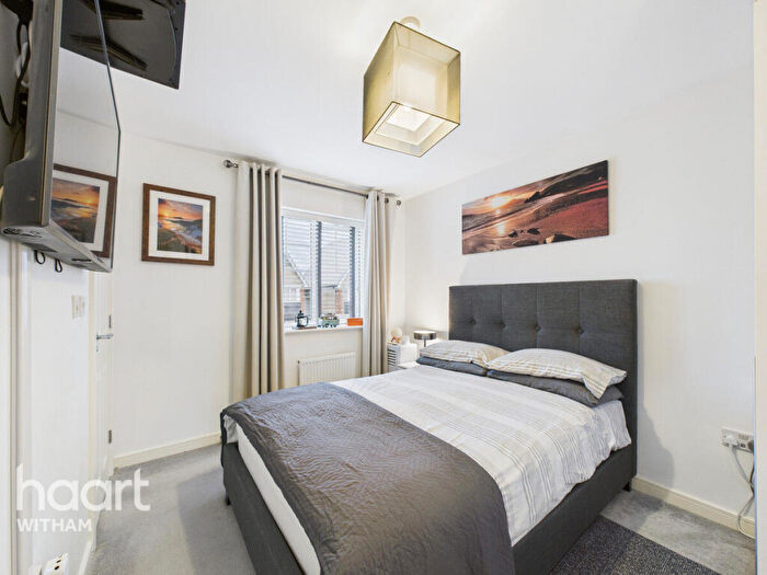 2 Bedroom End Of Terrace House For Sale In Barbrook Avenue, Heybridge, CM9