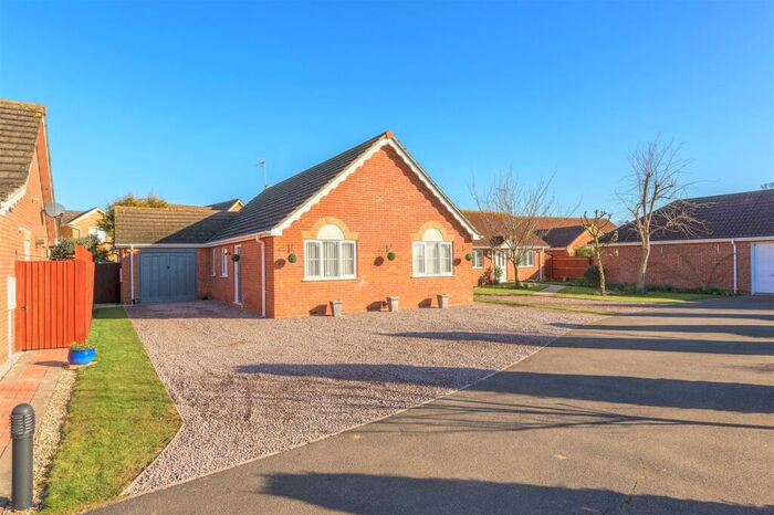 2 Bedroom Bungalow For Sale In The Spires, Sutterton, PE20