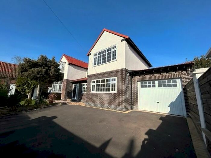 5 Bedroom House To Rent In Main Street, Woodborough, NG14