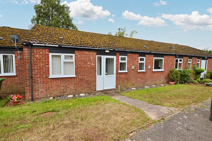 2 Bedroom Terraced Bungalow For Sale In Brownsfield, Roughton, Norwich, NR11