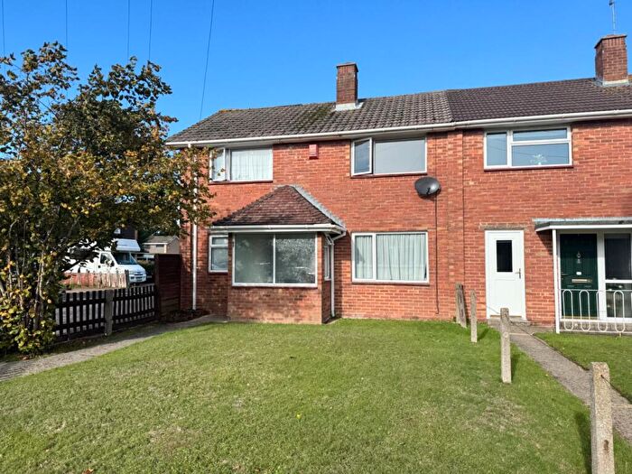 3 Bedroom End Of Terrace House For Sale In Hythe, Southampton, Hampshire, SO45