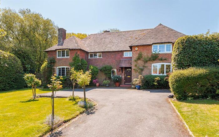 4 Bedroom House For Sale In Wootton Bridge, Isle Of Wight, PO33