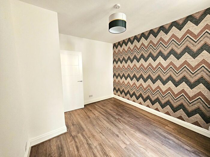 1 Bedroom Flat For Sale In Sandy Park Road, Bristol, BS4