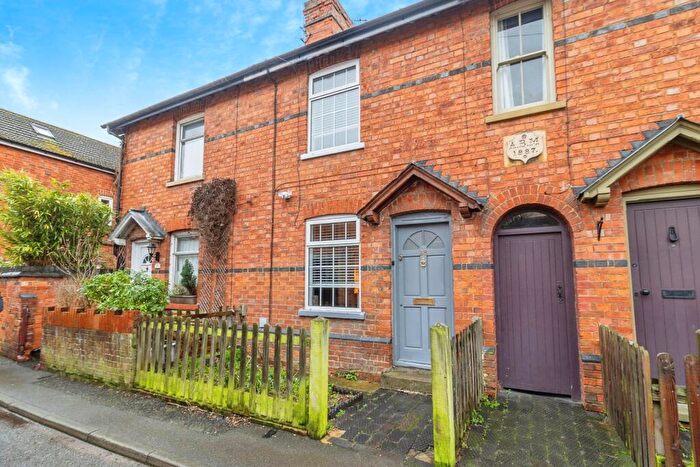 2 Bedroom Terraced House For Sale In Bury Street, Newport Pagnell, Buckinghamshire, MK16