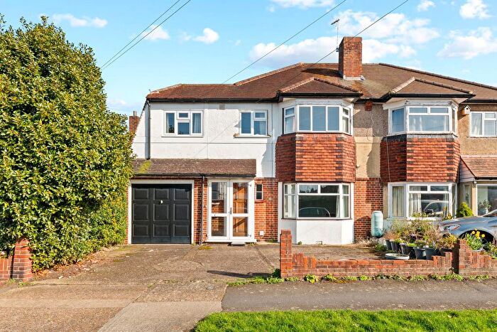 4 Bedroom Semi-detached House For Sale In Gosfield Road, Epsom, Surrey, KT19