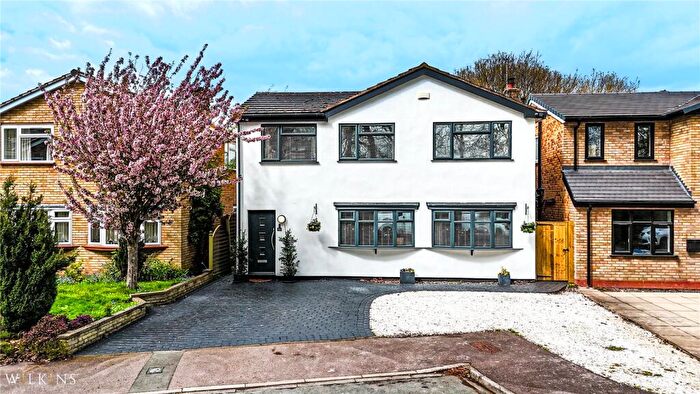 4 Bedroom Detached House For Sale In Athelstan Way, Tamworth, Staffordshire, B79